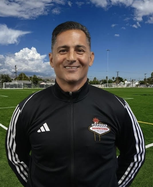 Alan Giron headshot.