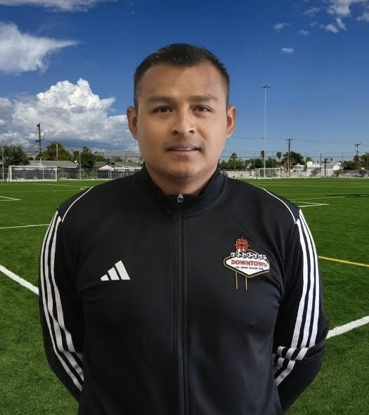 Erik Reynaga headshot.