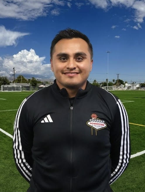 Miguel Gomez headshot.