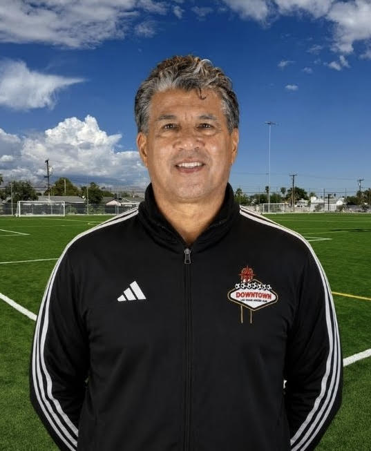 Ralph Perez headshot.