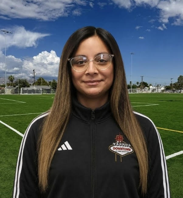 Mellisa Estrada headshot.
