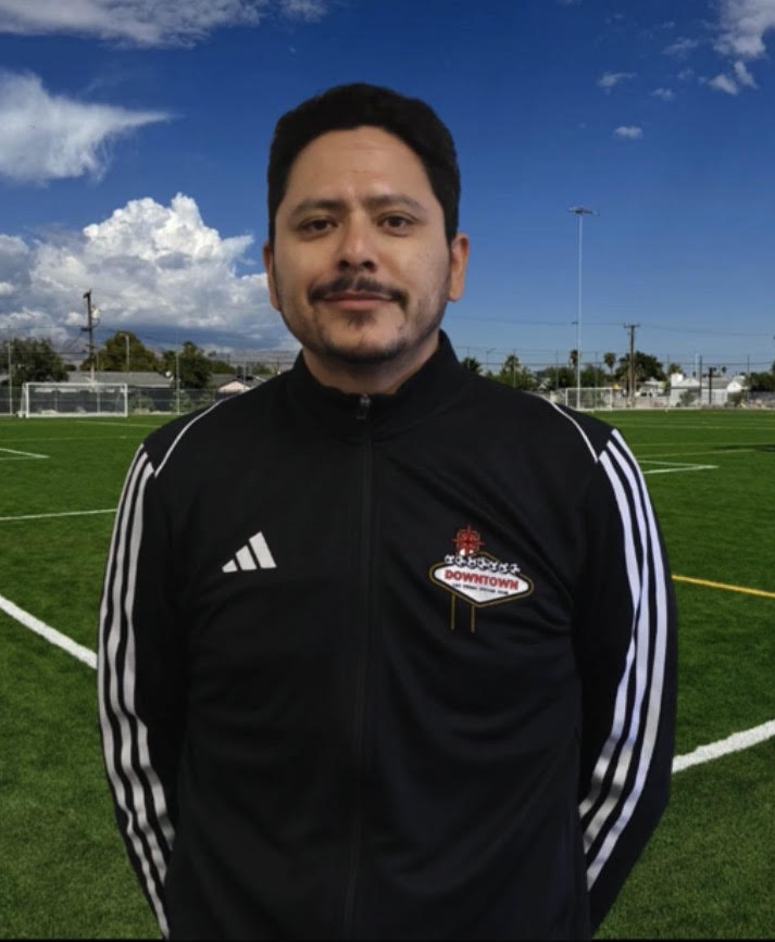 Homero Hinojosa-Devora headshot.